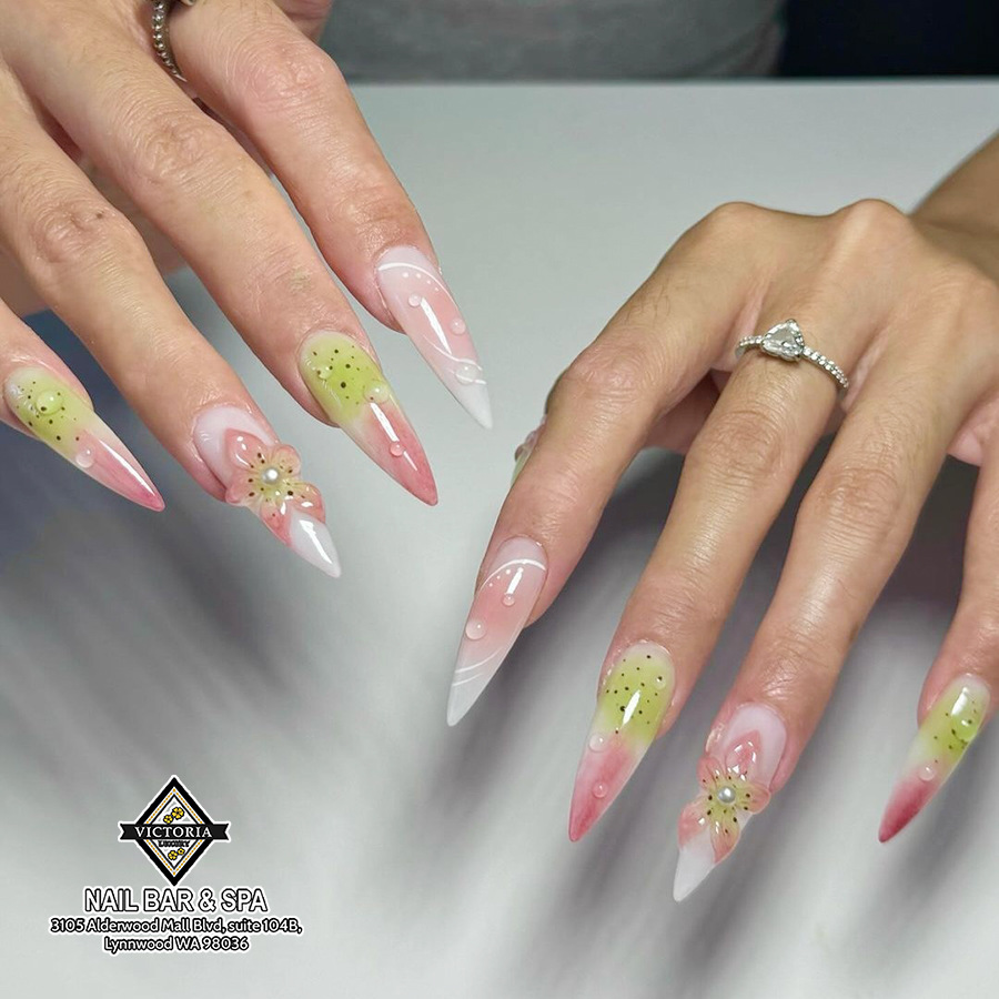 Victoria luxury nail bar & spa Lynnwood